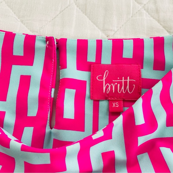 Britt Ryan Shift 3/4 Sleeve Dress Geometric Print - Picture 4 of 8